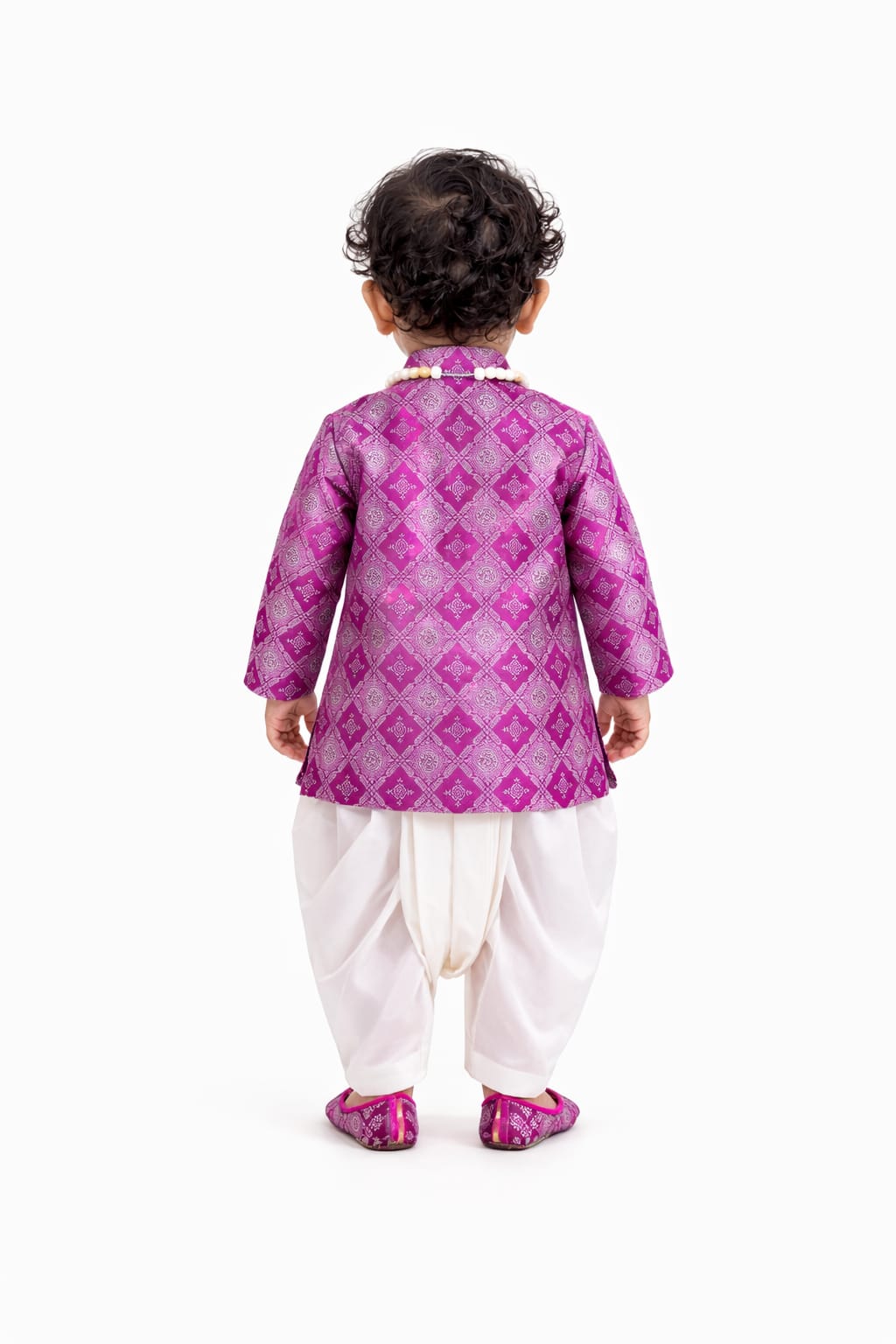 Indowestern Dhoti Tilak mala jhuti