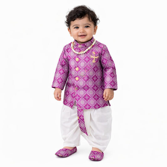 Indowestern Dhoti Tilak mala jhuti